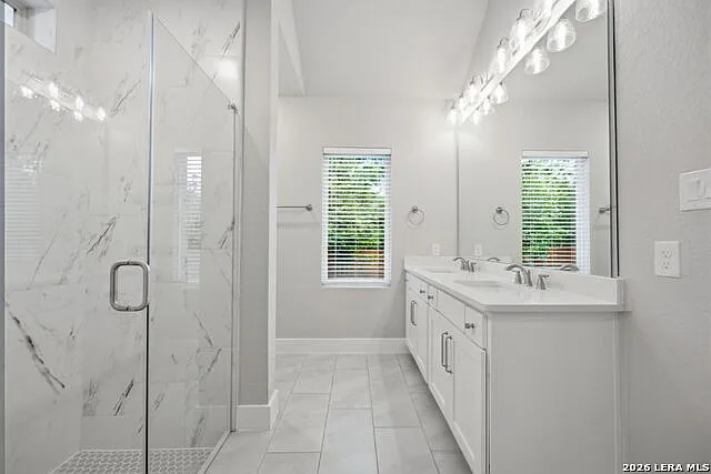 1648 Gruene Pass — Photo 19