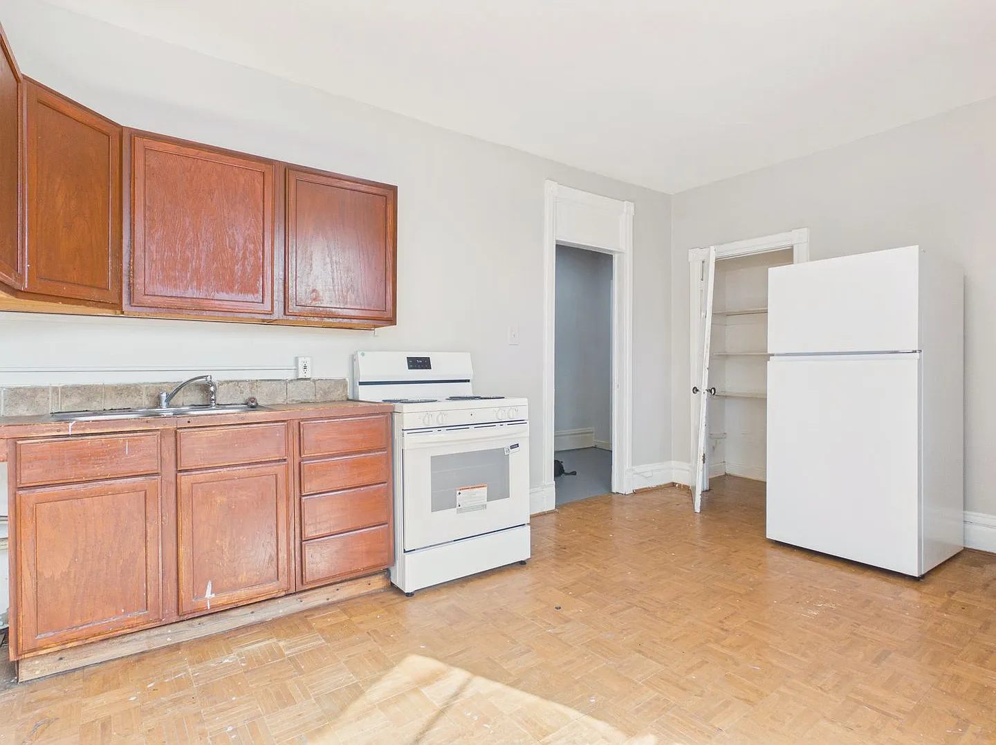 2021 Green Street — Photo 2