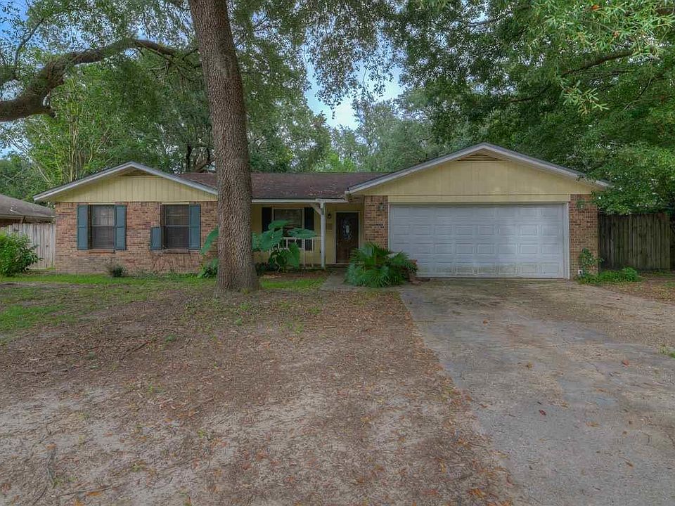 1st image of 5918 Somerset Dr