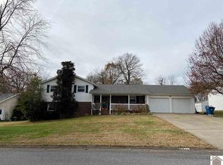 4371 Westchester Ln, Paducah, KY 42003