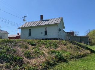 39 Riverside Dr, Utica, OH 43080