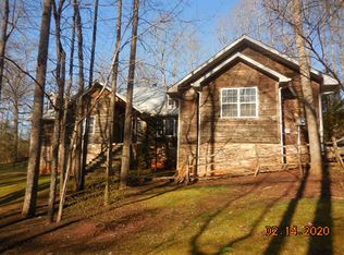 425 Domar Dr, Townsend, TN 37882