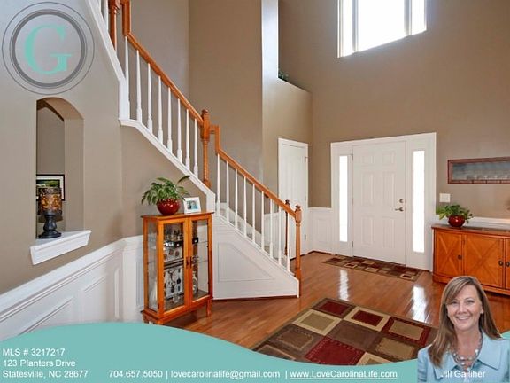 2nd image of 123 Planters Dr