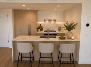 2135 Springer Ave #2408, Burnaby, BC V5B 3N1