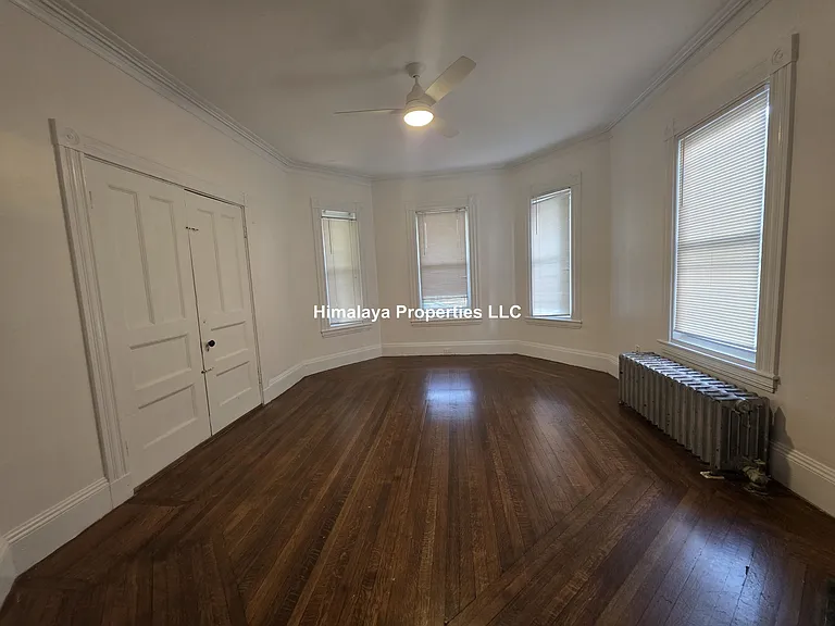 26 Mayfield St #1 — Photo 6