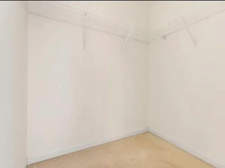 2726 Brookrun Dr — Photo 8