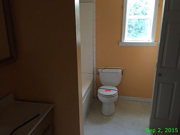 4th image of 1006 N Fairmont Ave
