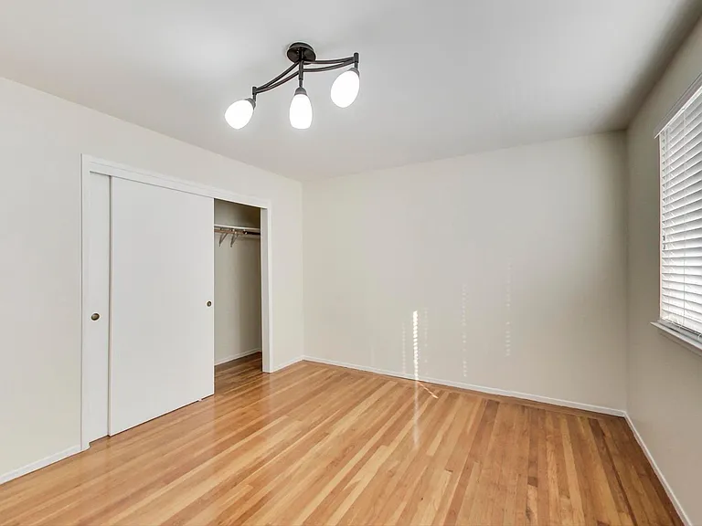 1220 Hayes St #5 — Photo 10