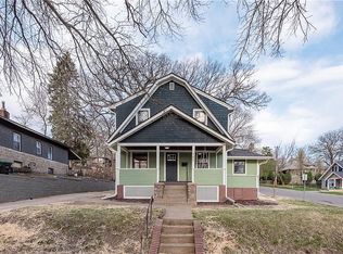 740 26th St, Des Moines, IA 50312