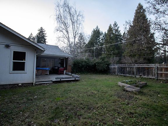 3rd image of 157 N Junction Ave