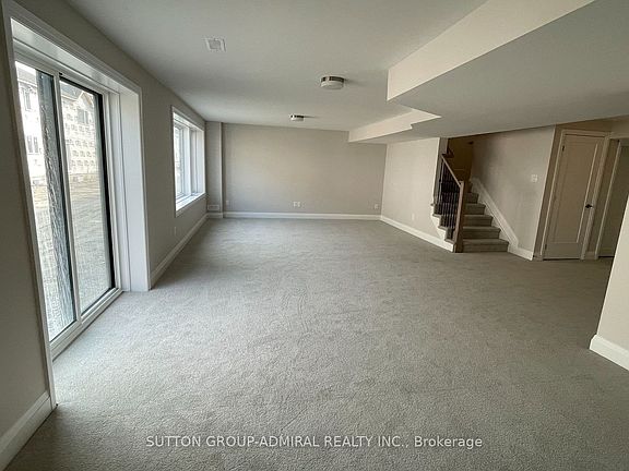 4th image of 757 Eminence St