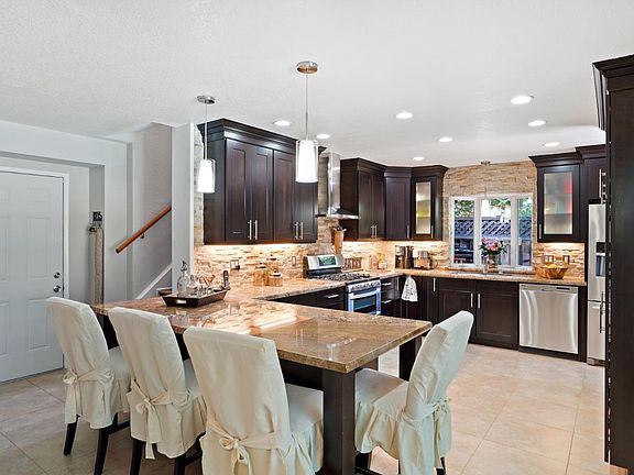 5th image of 4819 Kingdale Dr