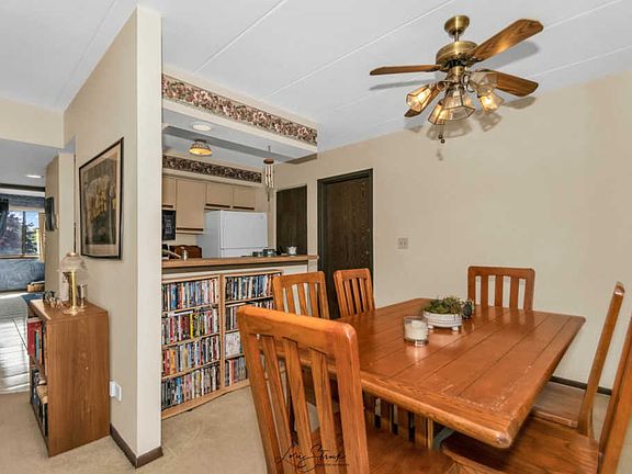 5th image of 20 E Fountainview Ln #2-B