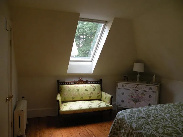 380 Claremont Rd #2 — Photo 2