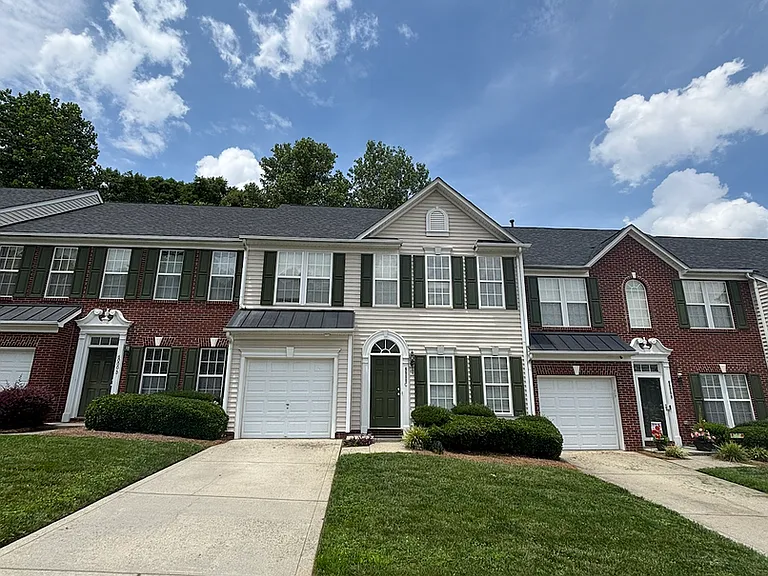 6000 Boathouse Ln #C — Photo 1