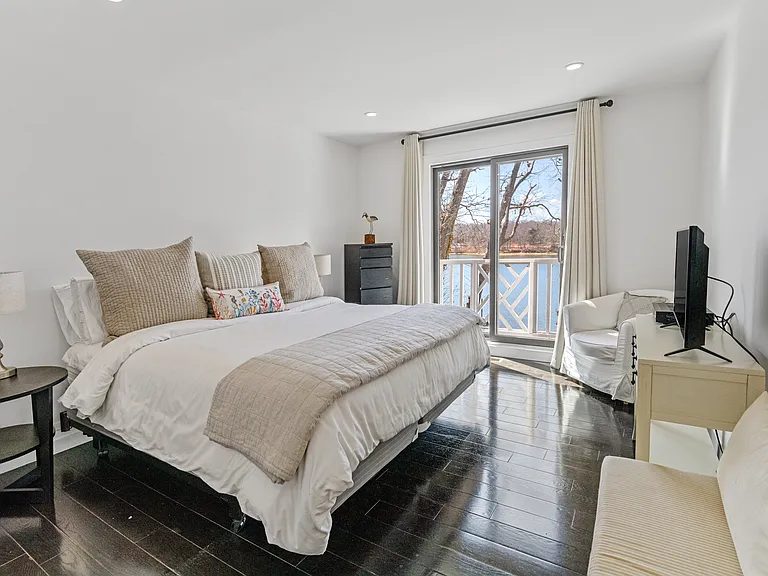 65 Waters Edge Rd — Photo 13