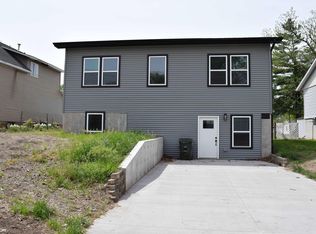 723 33rd St, Fort Madison, IA 52627