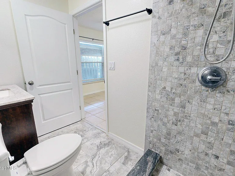 234 Johnson Ave — Photo 27
