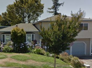 1501 Ditty Ave, Santa Rosa, CA 95403