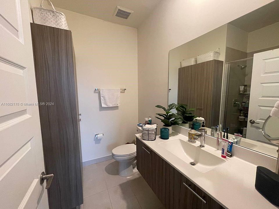 1st image of 7925 NW 104th Ave #10