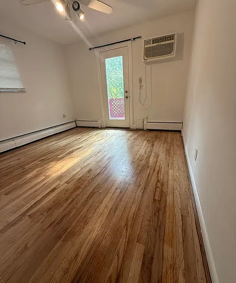 1928 Sutton Rd #4 — Photo 10