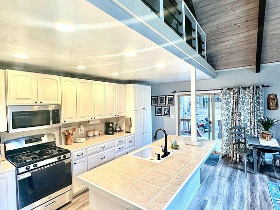 4th image of 8308 Lost Mill Rd