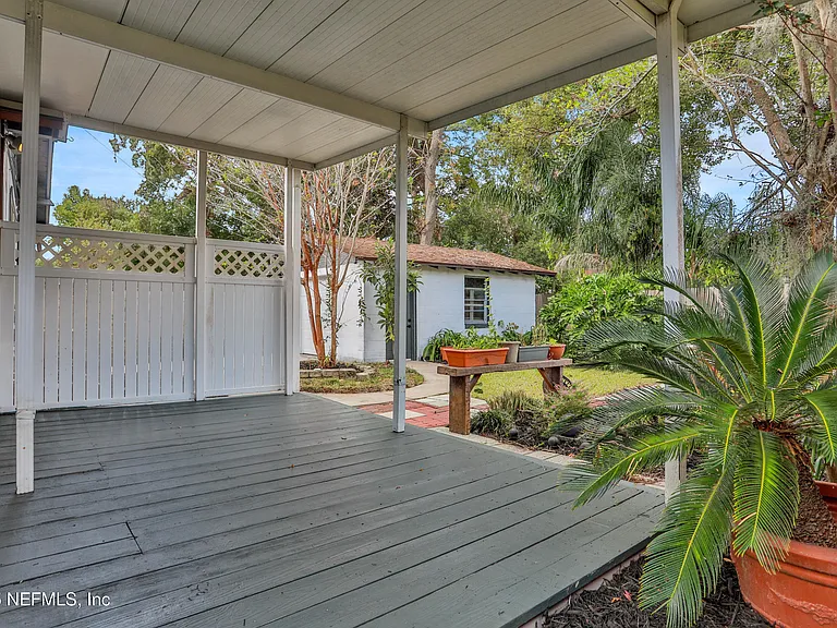 4725 French St — Photo 38