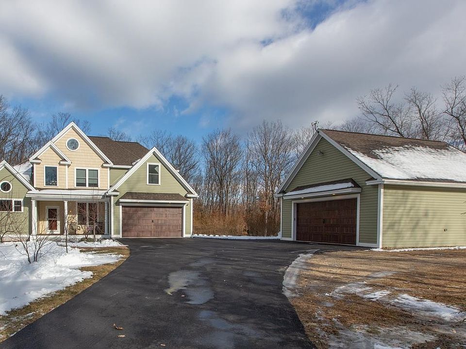 1st image of 24 Wildwood Dr