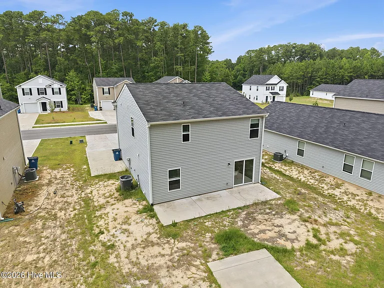 821 Conductor Ct — Photo 34