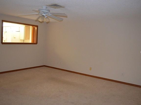 5th image of 13728 Plumosa Ave