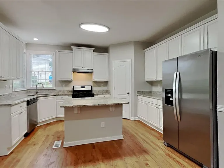 3930 Summit Gate Dr — Photo 6