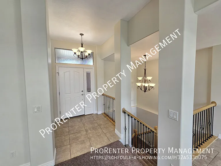 1911 S 1485 W — Photo 4