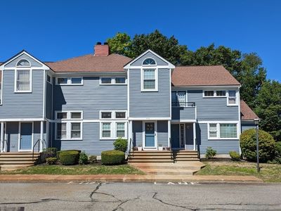 501 Auburn St APT 302, Whitman, MA, 02382