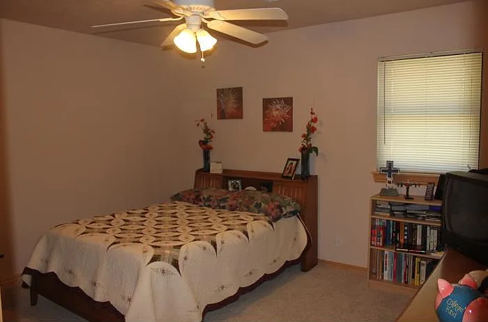 2318 Heritage Trl — Photo 4