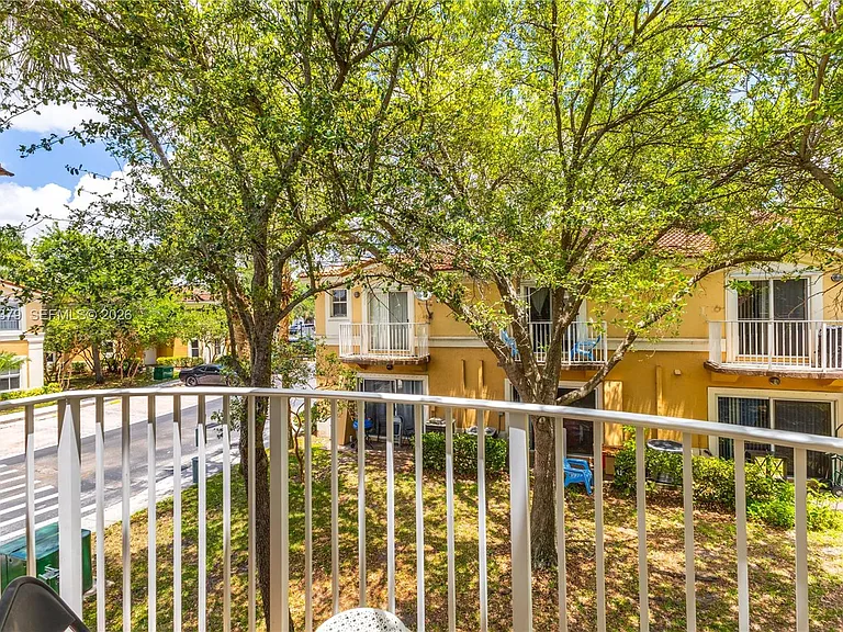 12850 SW 31st Ct #102 — Photo 28