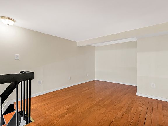 5th image of 7 E 32nd St #8FI