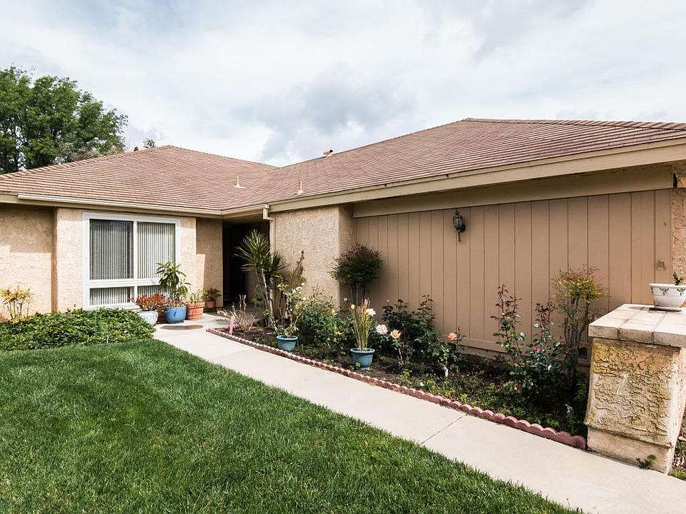 1st image of 3205 Village 3