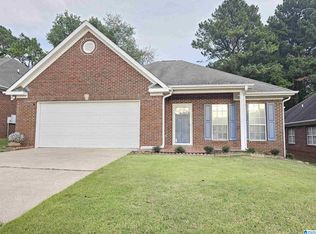 5437 J R Dr, Birmingham, AL 35235