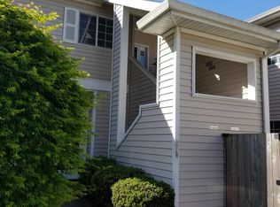 552 NW 3rd Ave, Canby, OR 97013