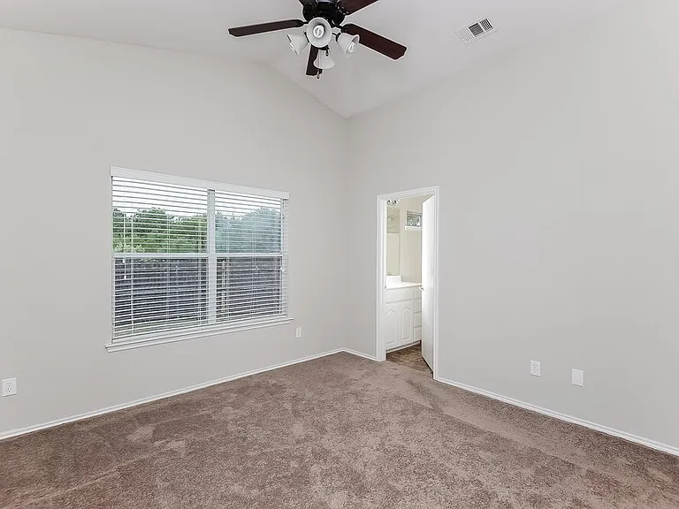 5832 Melanie Dr — Photo 9