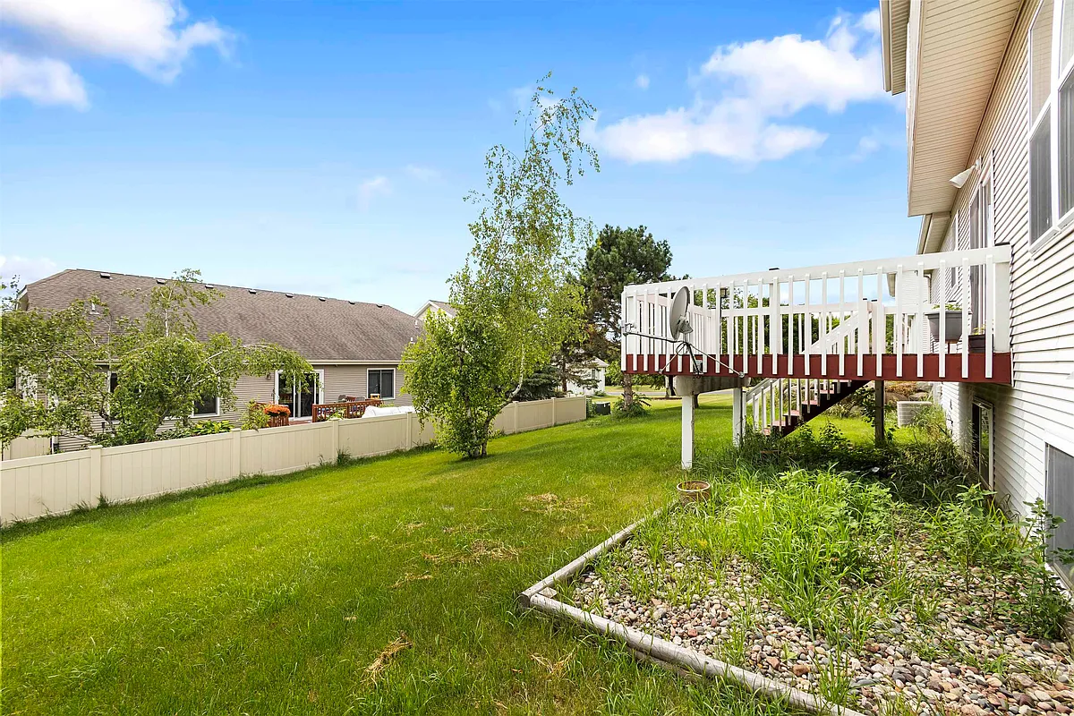Building Photo - 1206 Meadow Sweet Dr