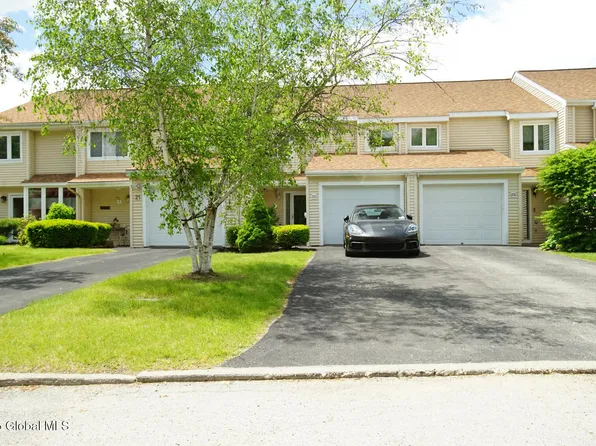 22 Winners Circle, Saratoga Springs, NY 12866