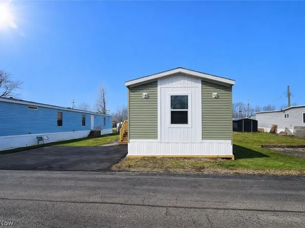 44 Eddy Rd, Madison, OH 44057