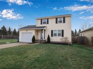 52 Sunset Ct, Amherst, NY 14228