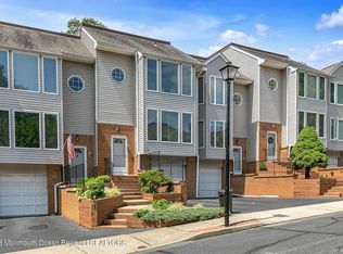 16 Ambassador Dr, Red Bank, NJ 07701