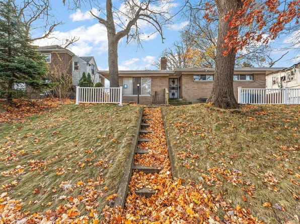 109 W 43rd Ave, Gary, IN 46408