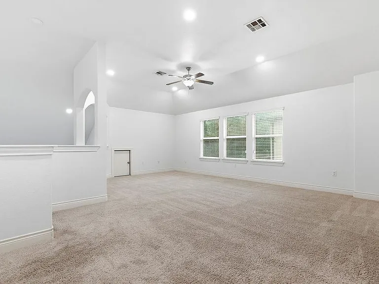 15004 Iveans Way — Photo 28