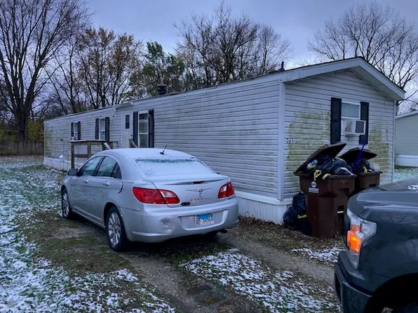 765 E Elmo Ct, Godley, IL 60407