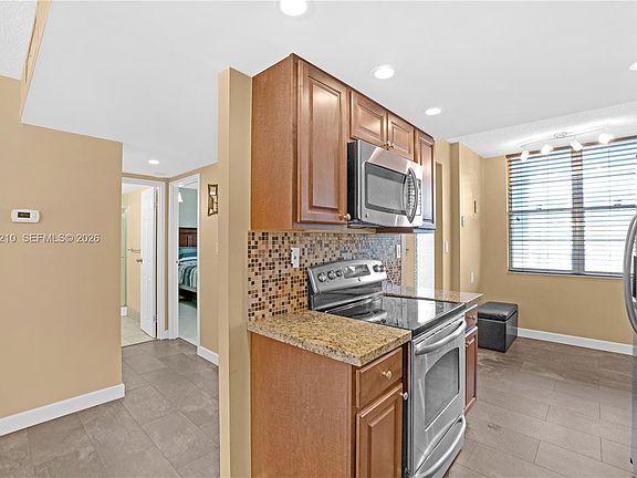 4th image of 2901 NW 48th Ave APT 355