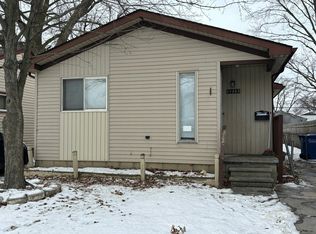 11265 Essex Ave, Warren, MI 48089